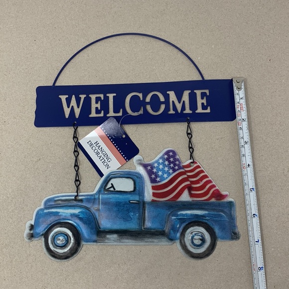 PATRIOTIC METAL BLUE PICKUP TRUCK W/ USA FLAG WELCOME SIGN WALL DOOR USA decor - Picture 3 of 10